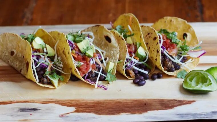 cropped Tacos aux haricots noirs en moins de 10 minutes recette facile tacos en 10 minutes