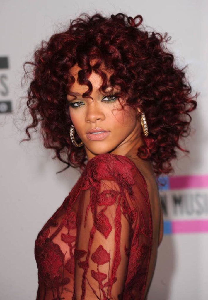 13 2 évolution capillaire Rihanna