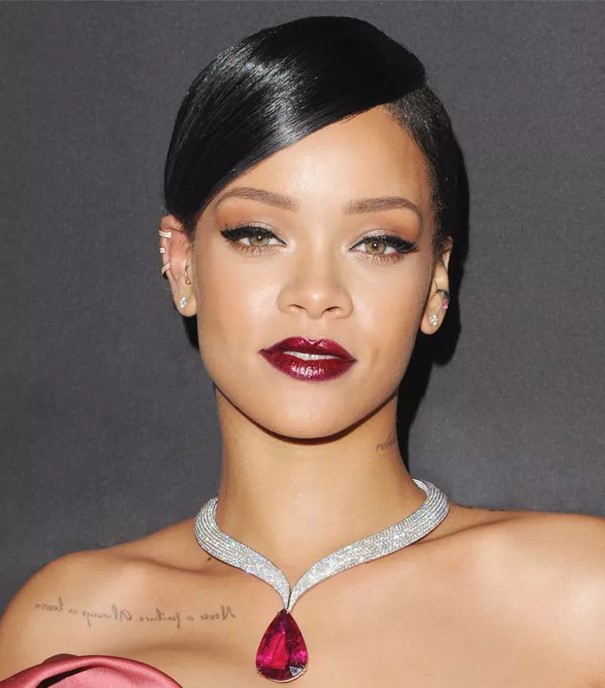 rihanna look 6 make-up rihanna