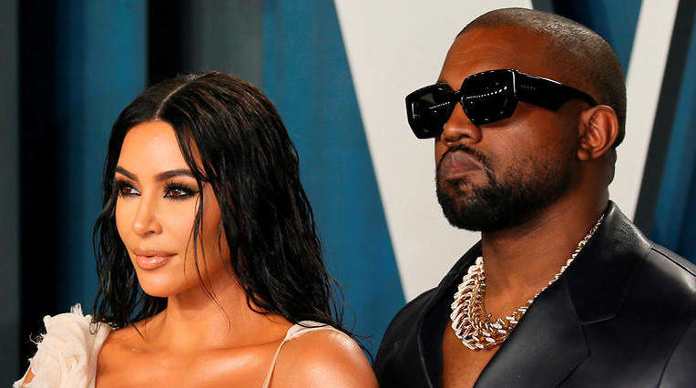 Kim Kardashian et Kanye West vont officiellement divorcer !