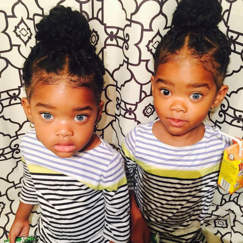 Les Trueblue Twins en tenues assorties !