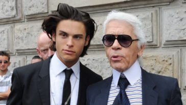 Baptiste Giabiconi, l'héritier de Karl Lagerfeld, lui rend un hommage poignant sur Instagram