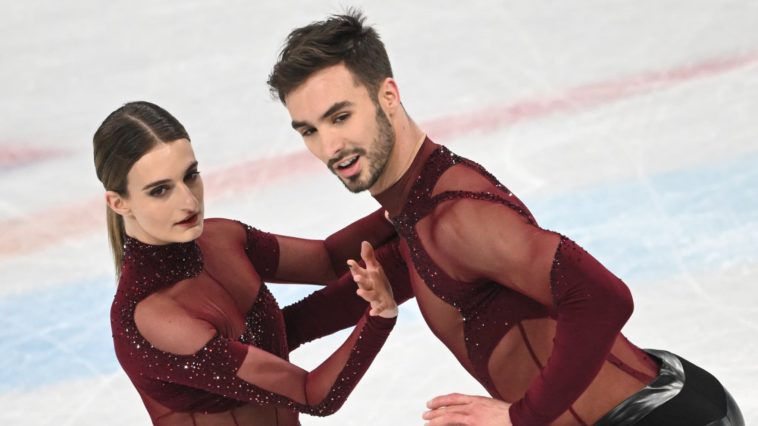 JO 2022 : Gabriella Papadakis et Guillaume Cizeron enflamment la scène avec un nouveau record