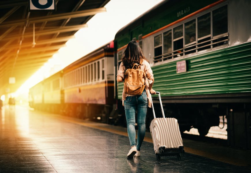 Voyage en train : 5 astuces pour voyager moins cher